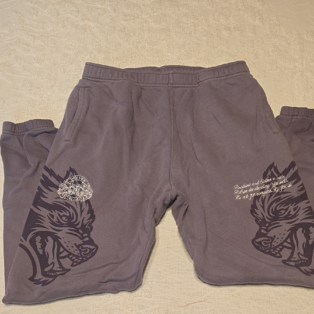Darc Graphic Sweatpants in Gray